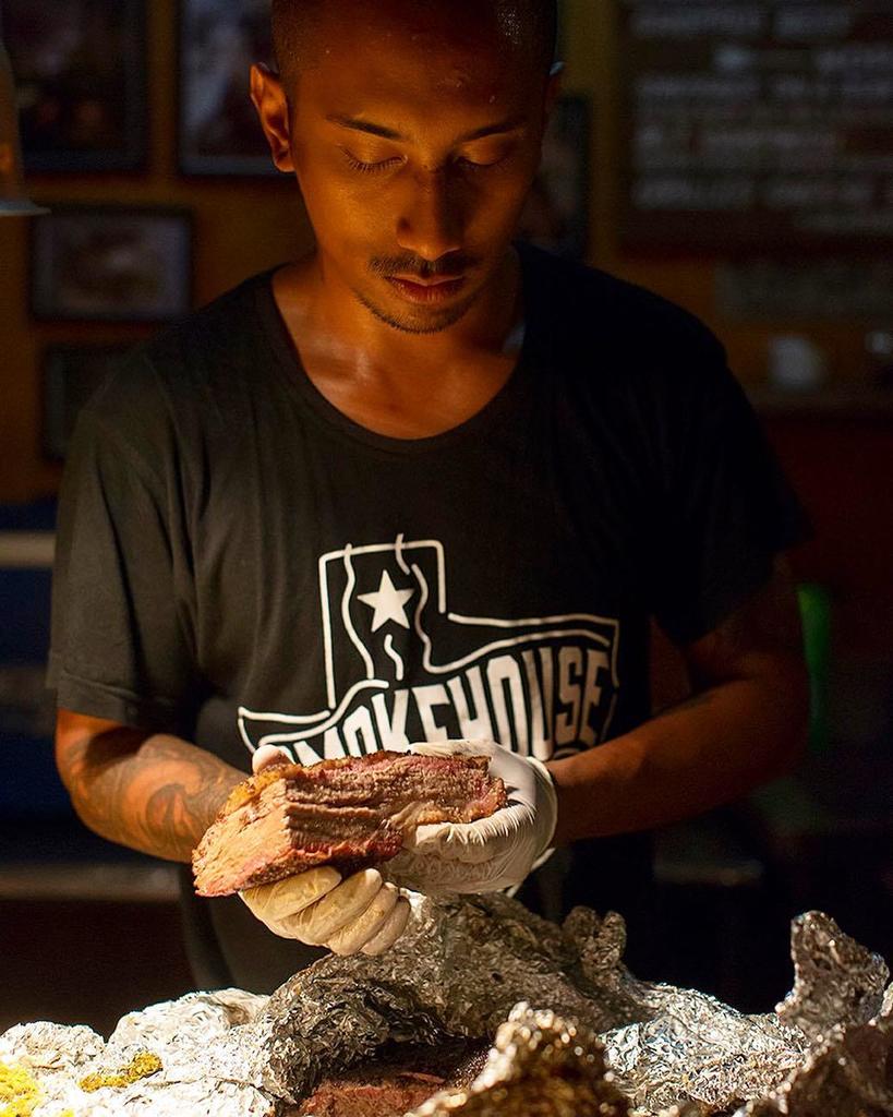 The art of Brisket.:. .
#lowandslow #balibbq #balifun #balifood #balifoodies #bestinbali #… ift.tt/2d5A5lz