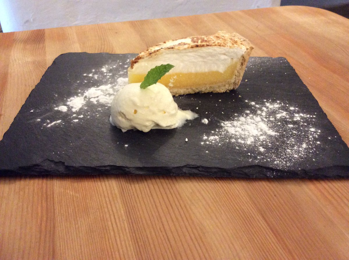 Today's sweet treat lemon meringue with <a href="/JoesIceCream/">Joes Ice Cream</a>