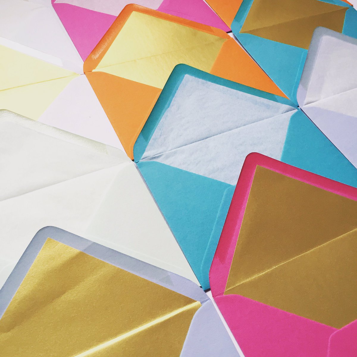 awwcalligraphy's tweet photo. Choices, choices, choices... lots of fun plans happening with @Pemberley fox #envelopes #envelopeliners #stationery #cards #calligraphy https://t.co/C2aThuwlJV