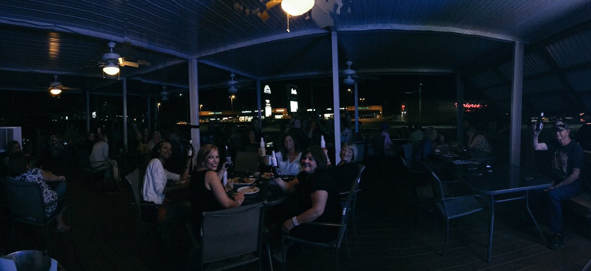 AsGirlsGo's tweet image. Thanks to everyone at ONeal's in Clarksville for a great night tonight!