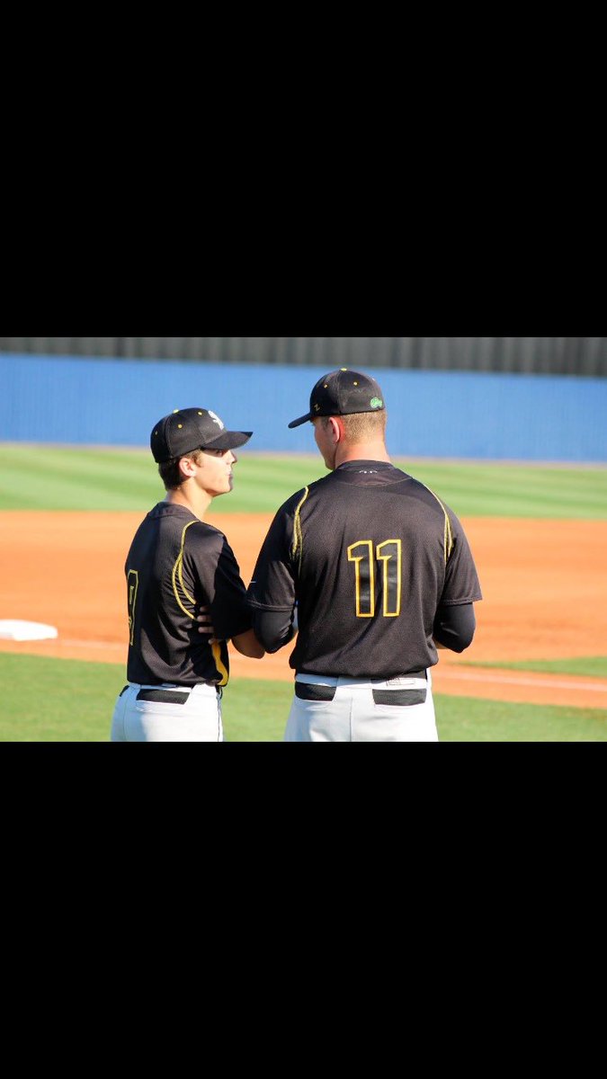 kolbyblanchard9's tweet photo. Happy Birthday to my bro Tid!! Hope it's a good one! @tylertidwellBD #importanttalks https://t.co/I9L9bsMuNr