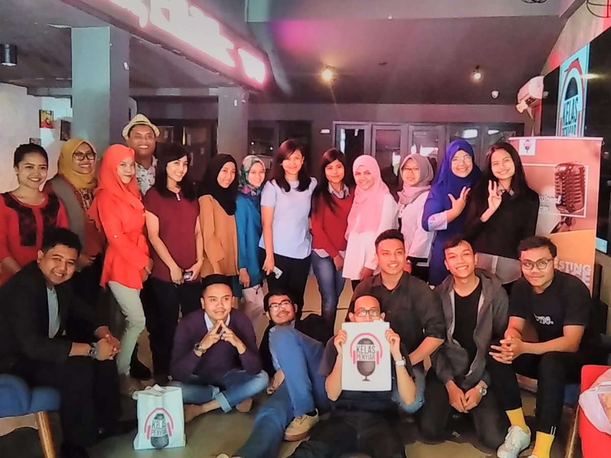 This is the end of #BroadcastingAdvanceClass #Batch5. Thank you for your best performaces! Thank you <a href="/BeFunNColorful/">Be Fun N Colorful</a> <a href="/kopiframe/">KOPI Frame</a> and see you!