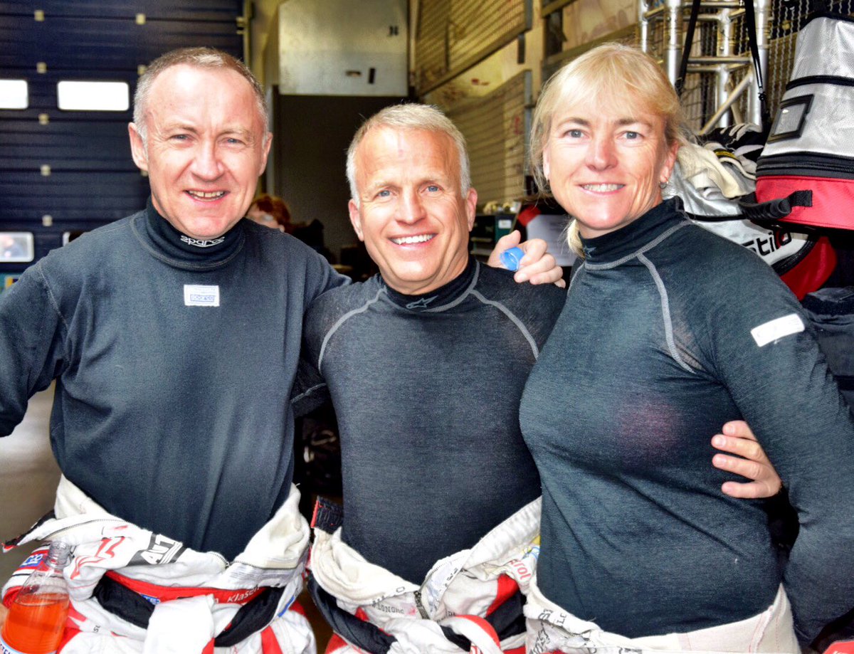 Frikadelli_R's tweet photo. Always a safe bet for #CUP2 class: #JanineHill #JohnShoffner @ArnoKlasen in #J2 #Porsche #911 #GT3 #vln8… https://t.co/VNvIWvzGHK… https://t.co/t5zvMs3axz
