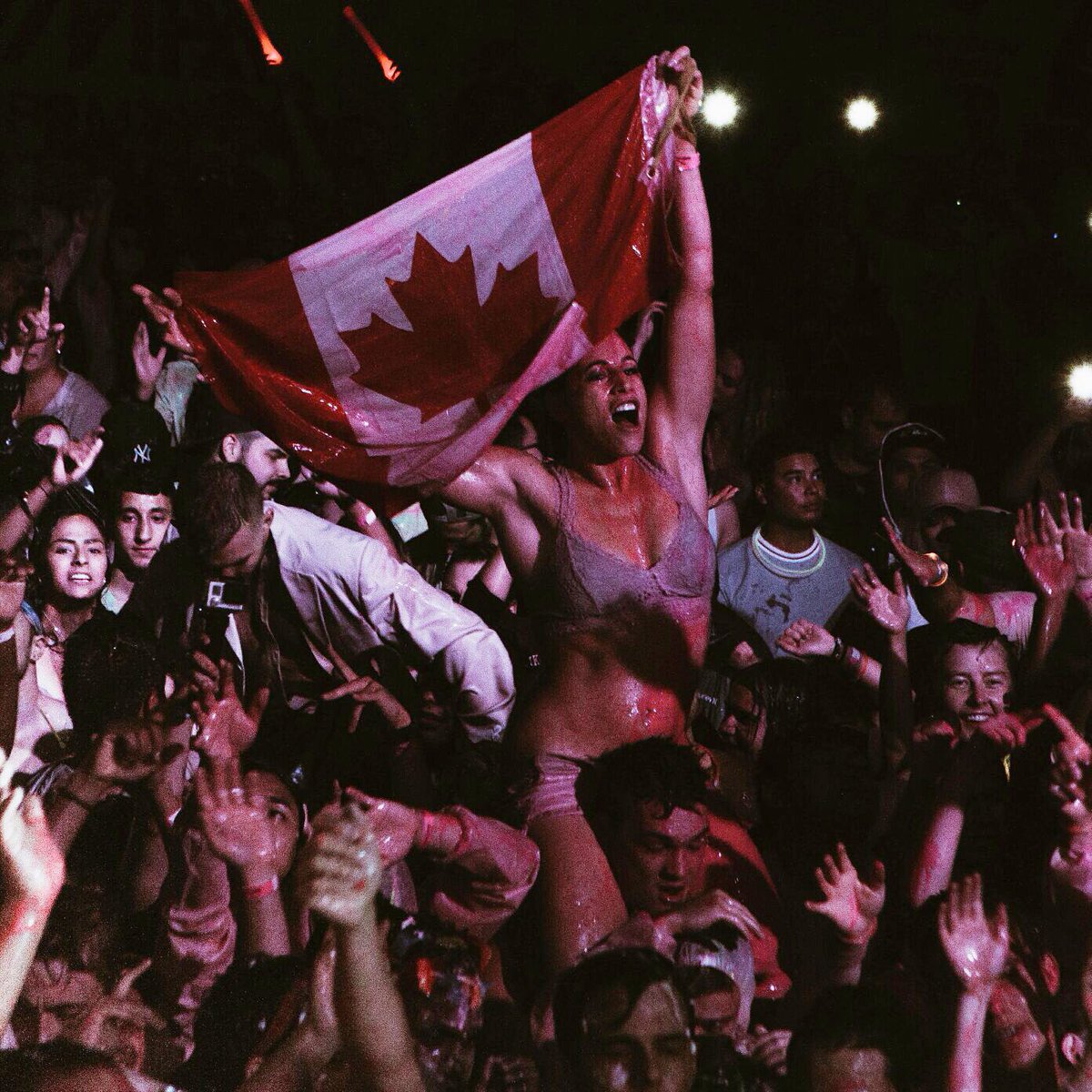 🇨🇦🇨🇦🇨🇦🇨🇦 https://t.co/672NWdE6cd