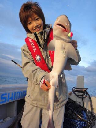 秋丸美帆プロフィール 大学や身長と実家や彼氏とタトゥーを調査 金魚のおもちゃ箱