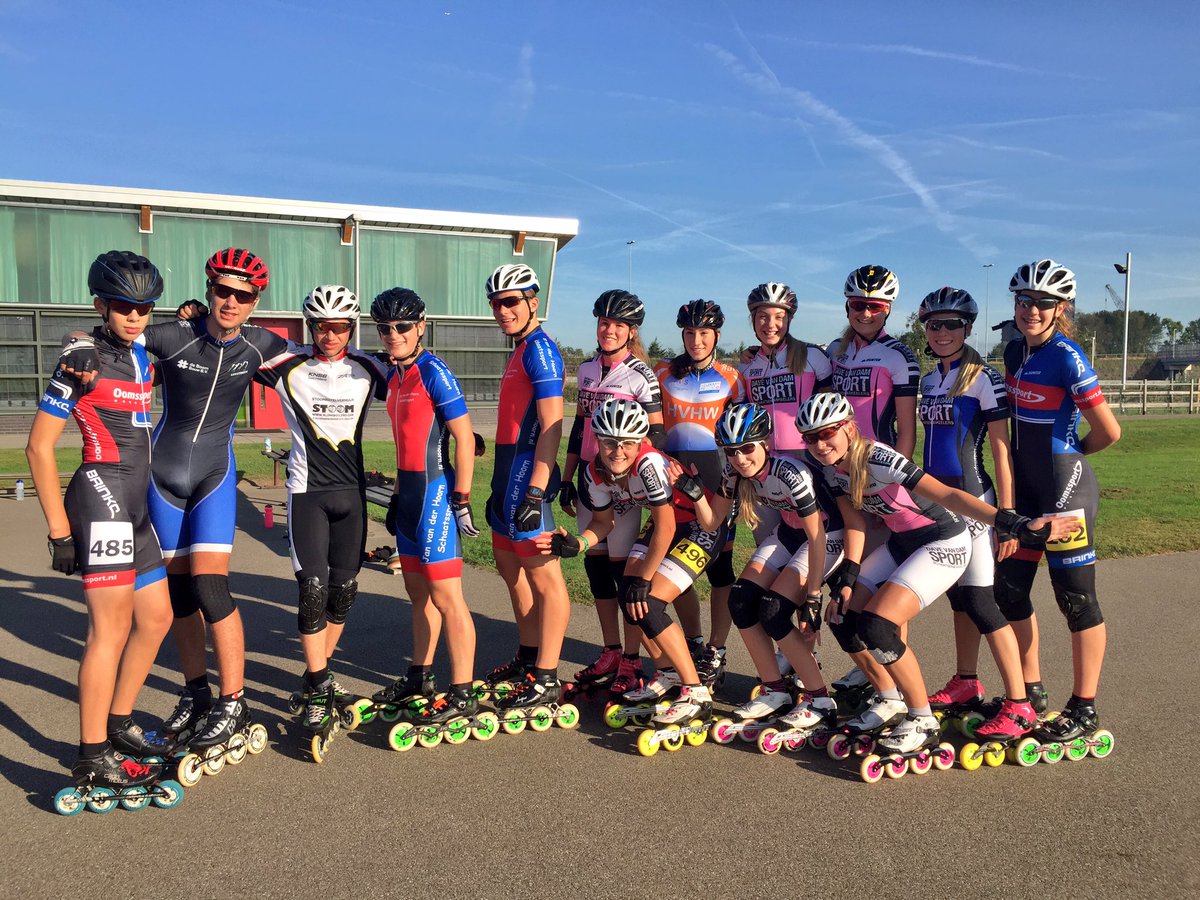 Laatste skeelertraining in Leiderdorp deze zomer voor opleidingsteam RTC Zuidwest <a href="/HealthyTeam1/">Healthy Team</a>. De winter komt er aan! #schaatsen