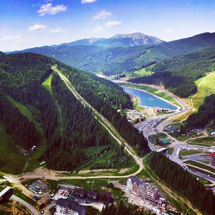 Горнолыжный курорт украина буковель. Лыжный курорт буковель. Буковель. Украина карпаты буковель. Горнолыжный курорт украина буковель.