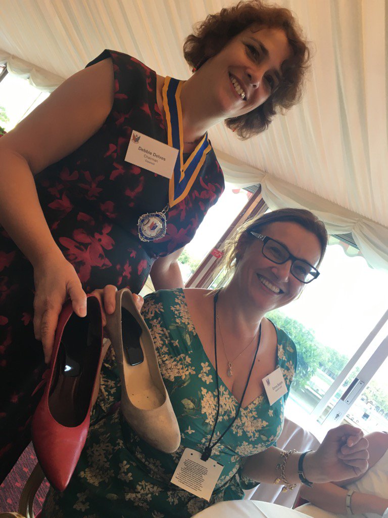 EmmaSupple's tweet photo. #SuppleArches insitu! Carrying us around all day - in heels! @Supplefeet https://t.co/K1EEWrviQs