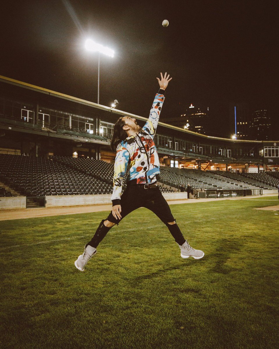 ⚾️ https://t.co/8pA41rmzOu