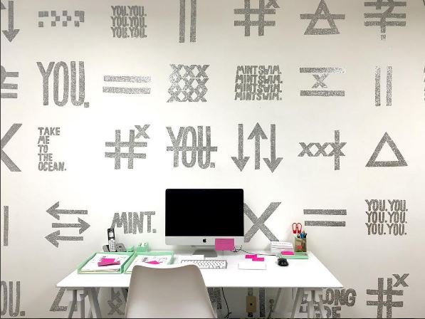 blkfemalefoundr's tweet image. 5 Celebrity And Entrepreneur Office Spaces That Wow! bit.ly/2bmd8Jv  
|| Black Female Founders On Rolling Out ||