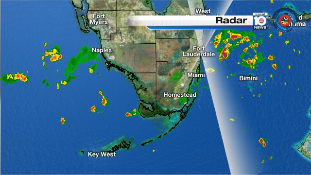 Good Saturday morning! Early showers hitting the coast of South Florida & current temps in the 70s #Flwx https://t.co/2aOfEBAy8i