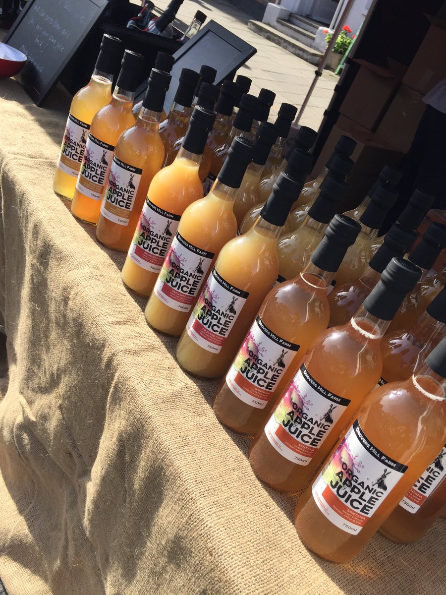 DroversHillFarm's tweet photo. We're at @thamefoodfest today! Come say hello and try our organic apple juice and ciders 🍏🍎🍏🍎 https://t.co/DMwAmMCdqC