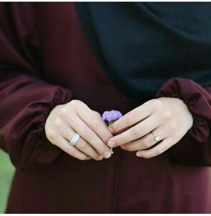 ╭┅┈┈┅┈┅🎀┅┈┅┈┈┅╮ 
 لاشَيء أجمَلُ من قُول الحَمدلله , تَهبك رَاحَة و تزيدكَ خيراً 
╰┅┈┈┅┈┅🎀┅┈┅┈┈┅╯