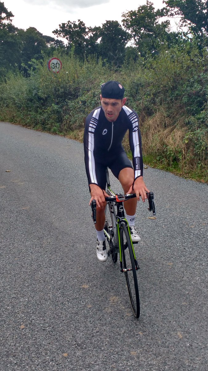 Well done to @Dan_Evan5 who by my reckoning did the quickest time on <a href="/ewcchillclimb/">Exeter Hill Climb</a> <a href="/paul_bethell/">paul</a>