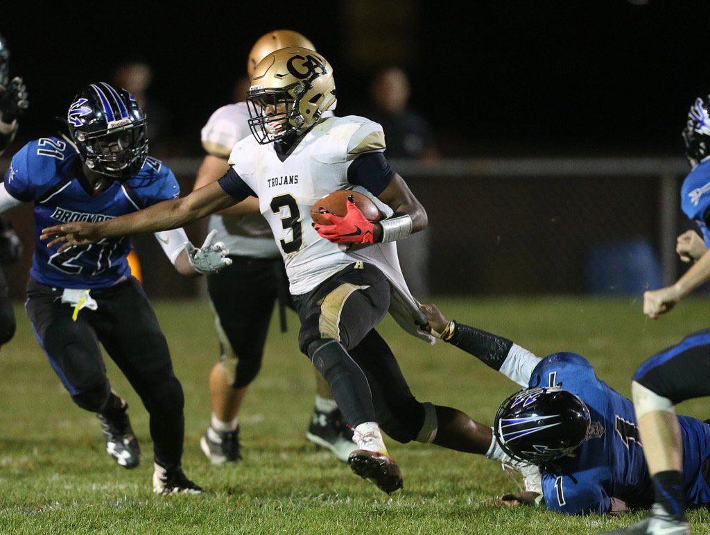 jgermano1's tweet photo. Photos from @AthenaTrojans 34-18 win over Brockport. https://t.co/P6i0hcaBfk #roc #highscbool #football https://t.co/QvwwFAK0r6