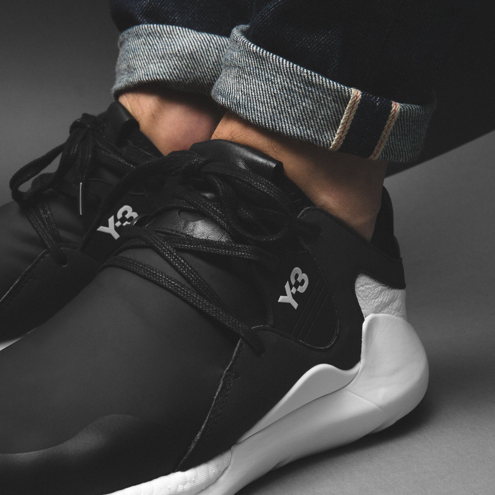 y3 mens qr run