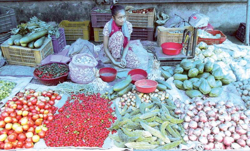RepublicaNepal's tweet photo. Inflation steals Dashain fervor from consumers | https://t.co/sQyMX2OfkM https://t.co/jboyPGYw18