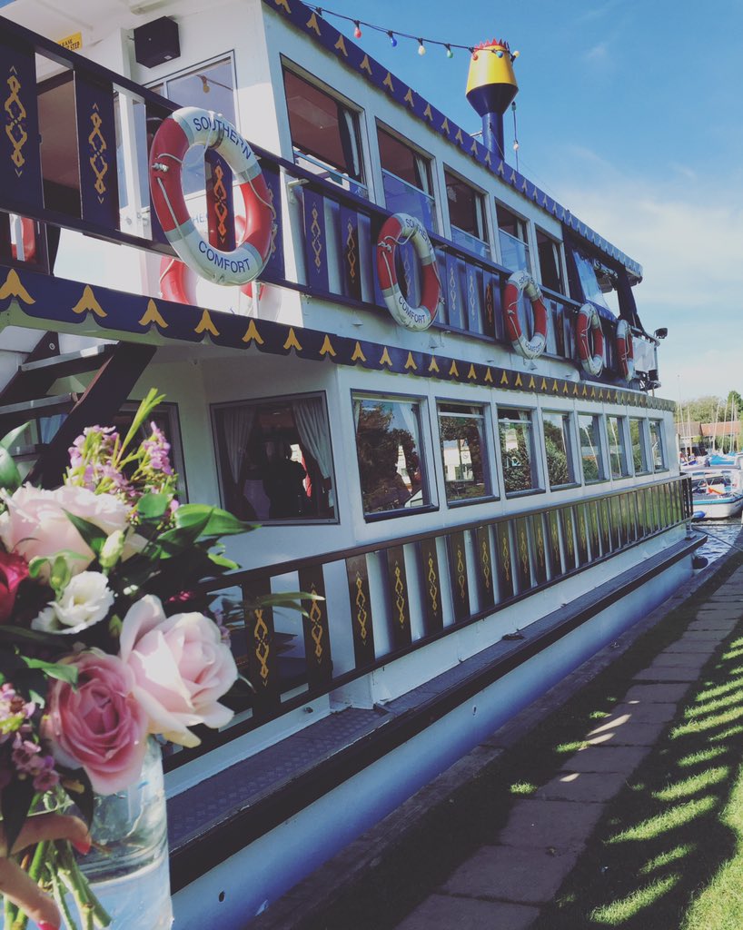 LibbyFerris's tweet photo. One of today's awesome venues! #paddleboat #norfolkbroads https://t.co/yoXqqyUroj
