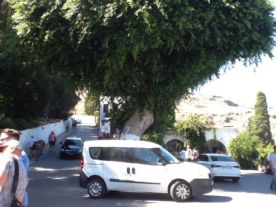 anniejay55's tweet photo. Tourists Lindos.... https://t.co/qHGJUEwgpD