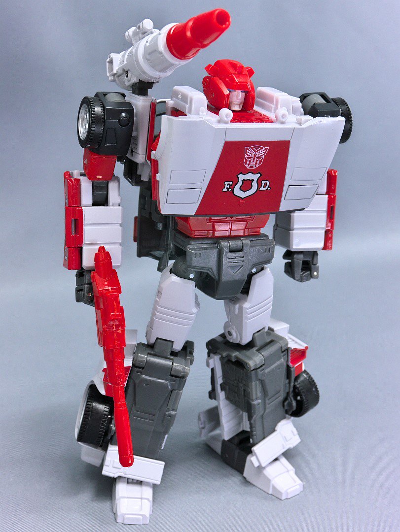 Transformers News: Takaratomy Masterpiece MP-14+ Alert Anime Color Edition images