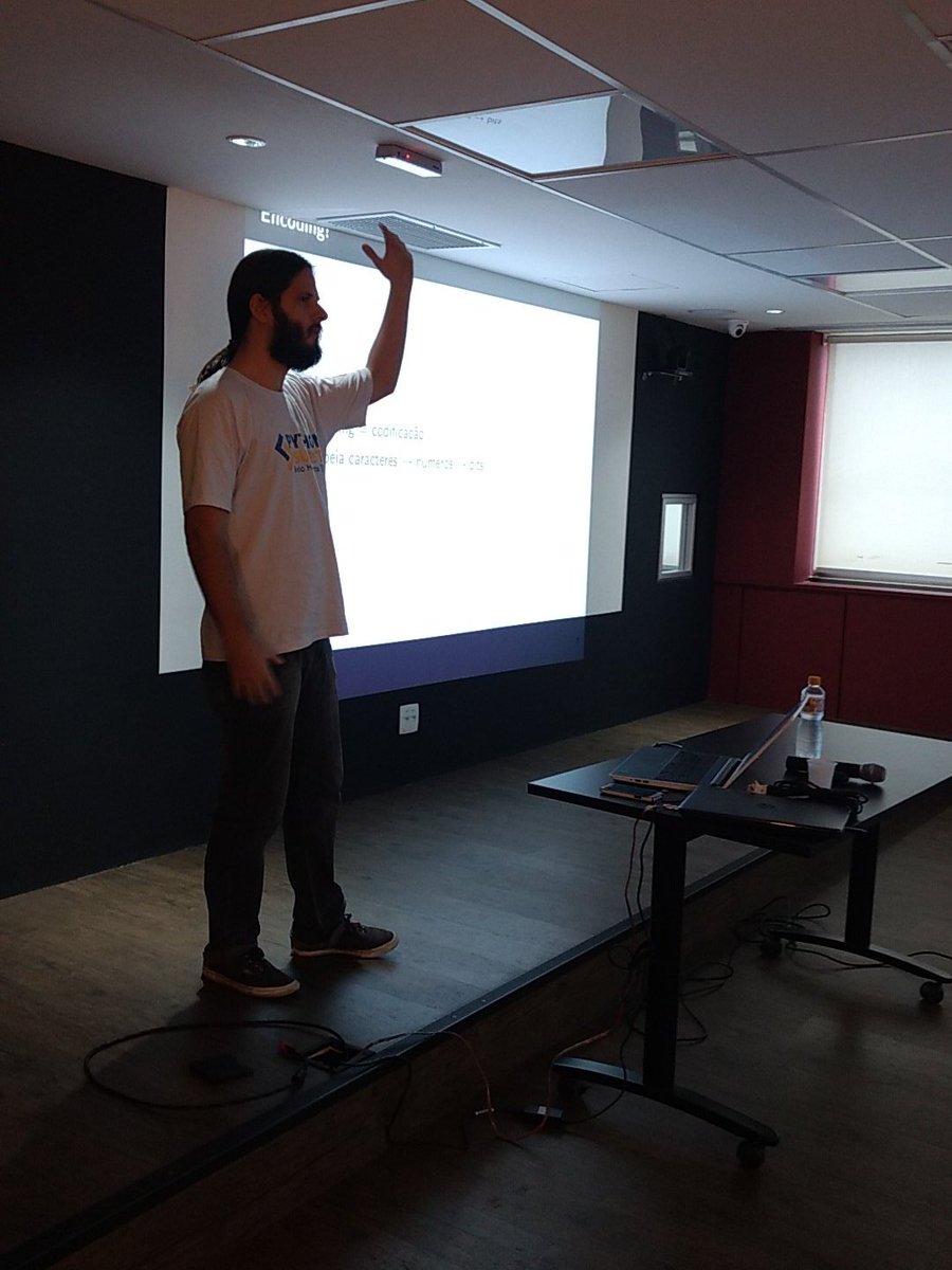 aoqfonseca's tweet image. Python encoding ... #pythonrio