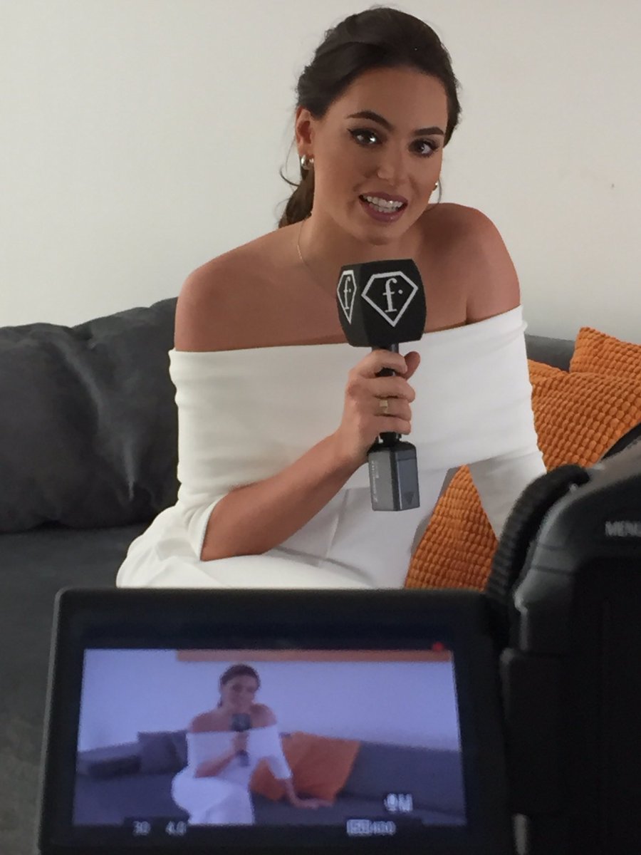 marianoig007's tweet image. Muy pronto #modeltalks con Stephie Stegman, por @FashionTVpy  #somosfashiontvpy