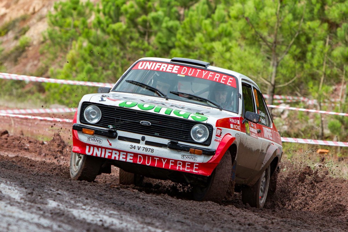 37. İstanbul Rallisi'nin ilk gününü historik kategorisi birincisi olarak tamamladık! Mücadele yarın kaldığı yerden devam edecek!