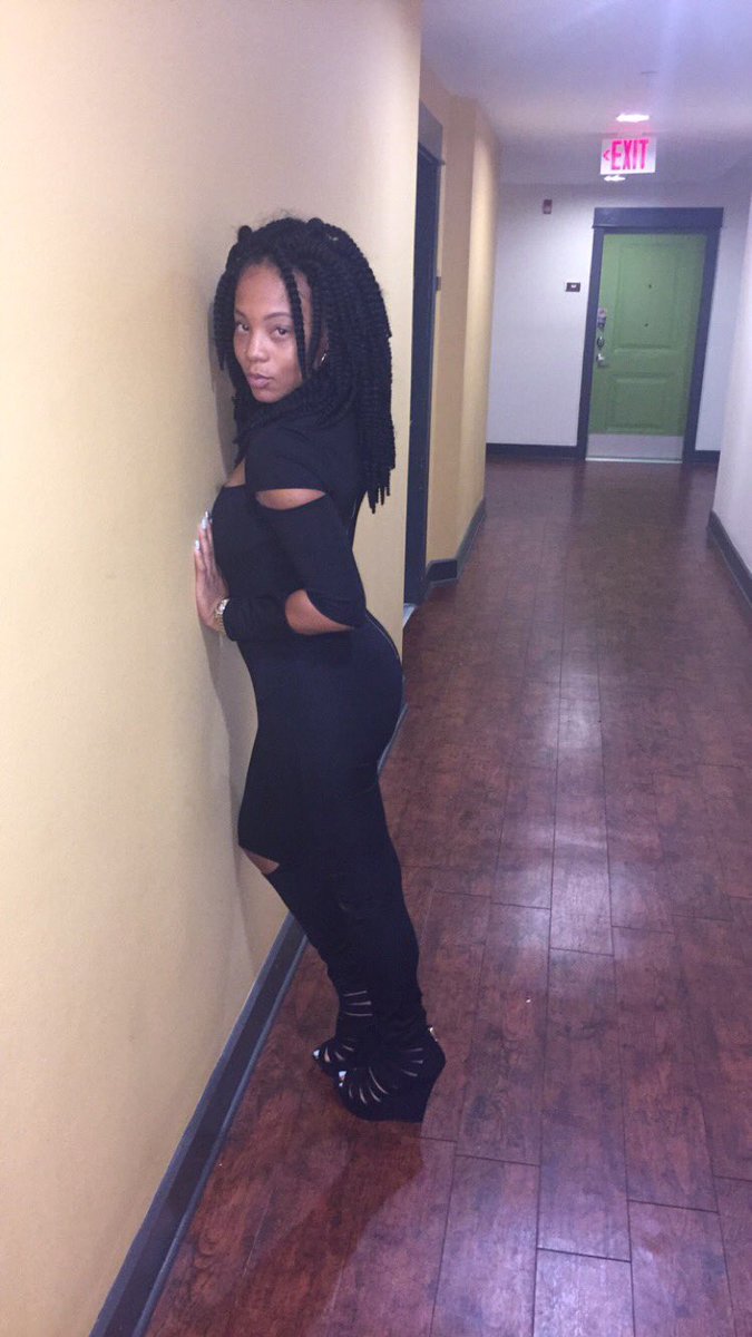 nikkib4real_'s tweet photo. OOOUUU these haters on my body shake emmm off #ABE4 👑💋◼️ https://t.co/8rMjwyxFZi