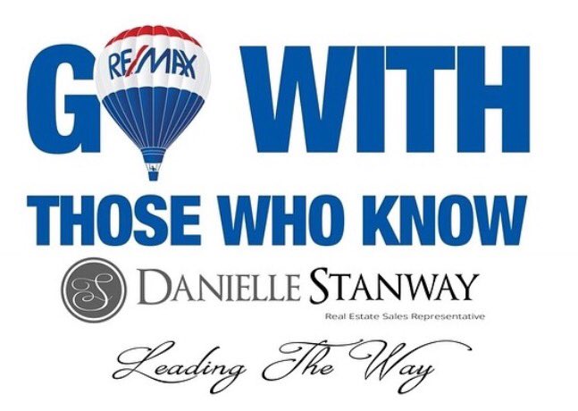 TheStanwayTeam's tweet photo. #fallrealestatemarket #livingdurham #durhamregion #home #sell #kawarthalakes #buy #remax #remaxjazz https://t.co/M5dRc0n09W