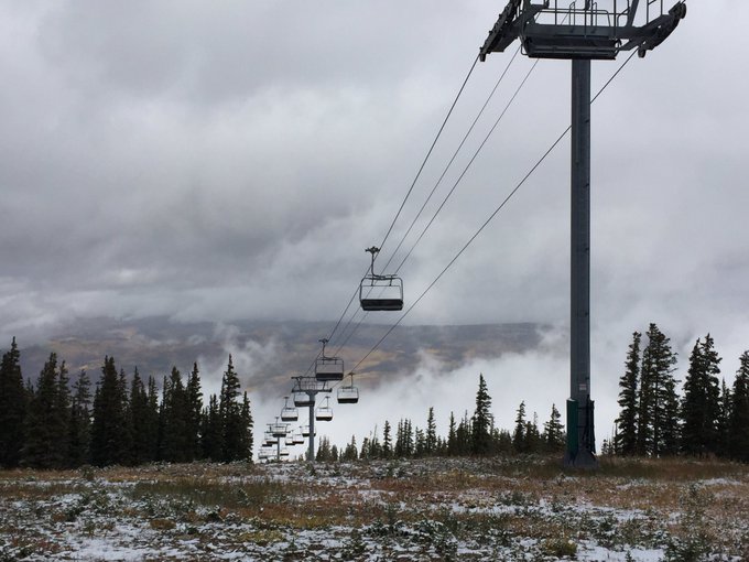 View image on Twitter