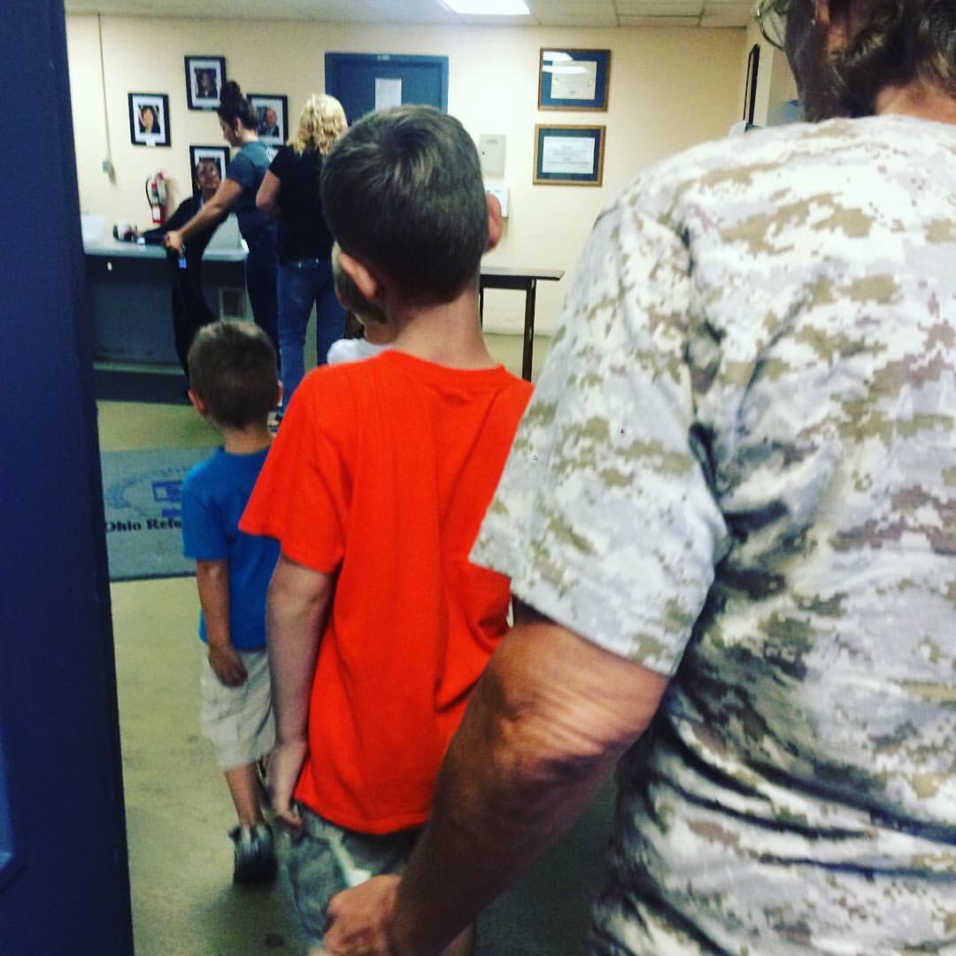 FreeMackenzie16's tweet photo. Theses two boys get to see there mom for the secondtime in 2 years thanks to my beautiful caring mother and The Isiahs Hope Program. https://t.co/WRBsoVYIWX