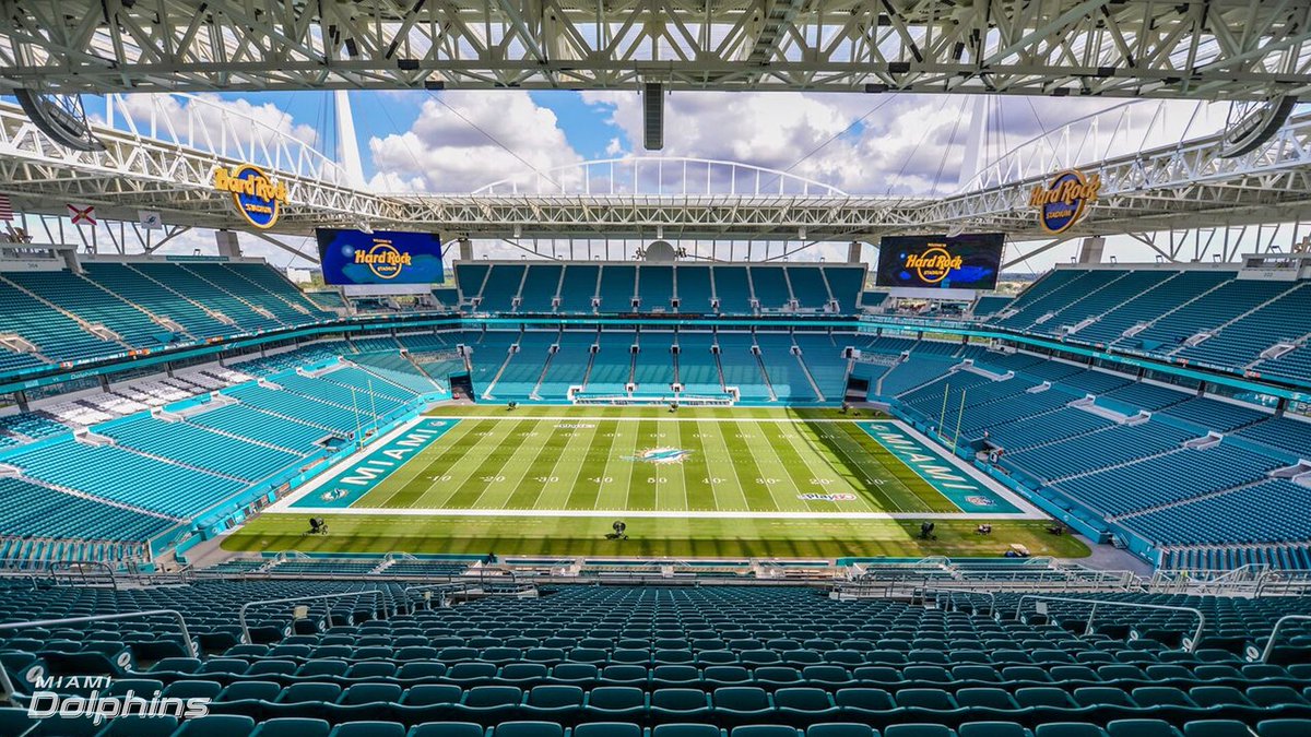 MiamiDolphins's tweet photo. .@HardRockStadium https://t.co/hJysqPjtgh