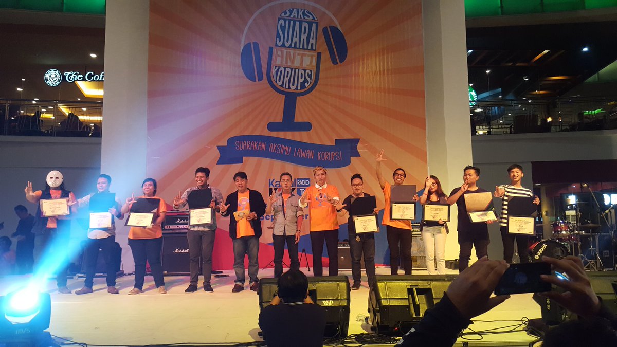 Lawan Korupsi dengan lagumu bisa! 10 bwsar Regional Surabaya. Trm kasih banyak. #Respect