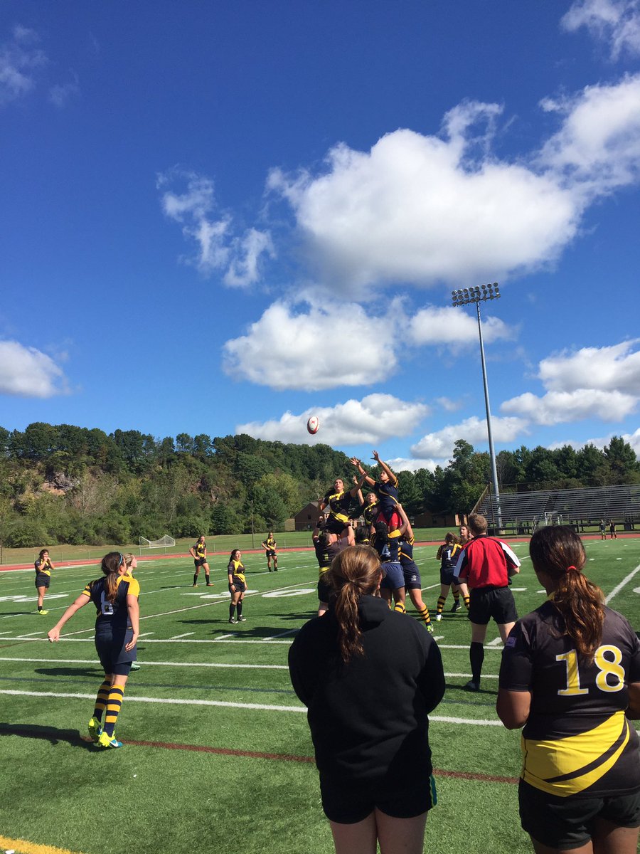 Come and support your SCSU's Women's Rugby team 🏉 right now at the Jess Dow Field!