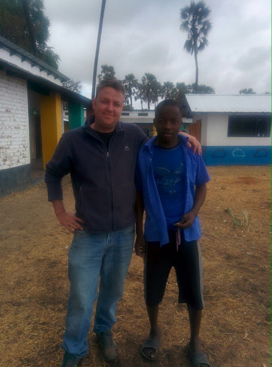 shiftITmw's tweet photo. @CapitalFMMw have sponsored #JonathanCameroon to attend @muadeafschool from @bolerapalms #KeepodPoint #Malawi π²πΌπ»π‘ππ² https://t.co/TY9KGBWTn0
