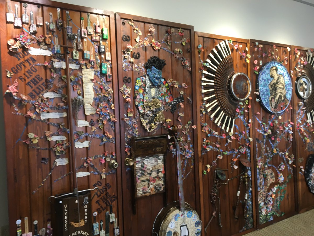 Amazing exhibit @ Central Bank of Boone County, featuring the artwork of Terry Sutton &amp; Grant Elementary students!  Check it out!