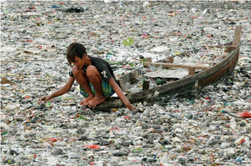 WatchOutHumans's tweet image. Great Pacific Garbage Patch to accept Syrian refugees wp.me/p64D1Z-Ue