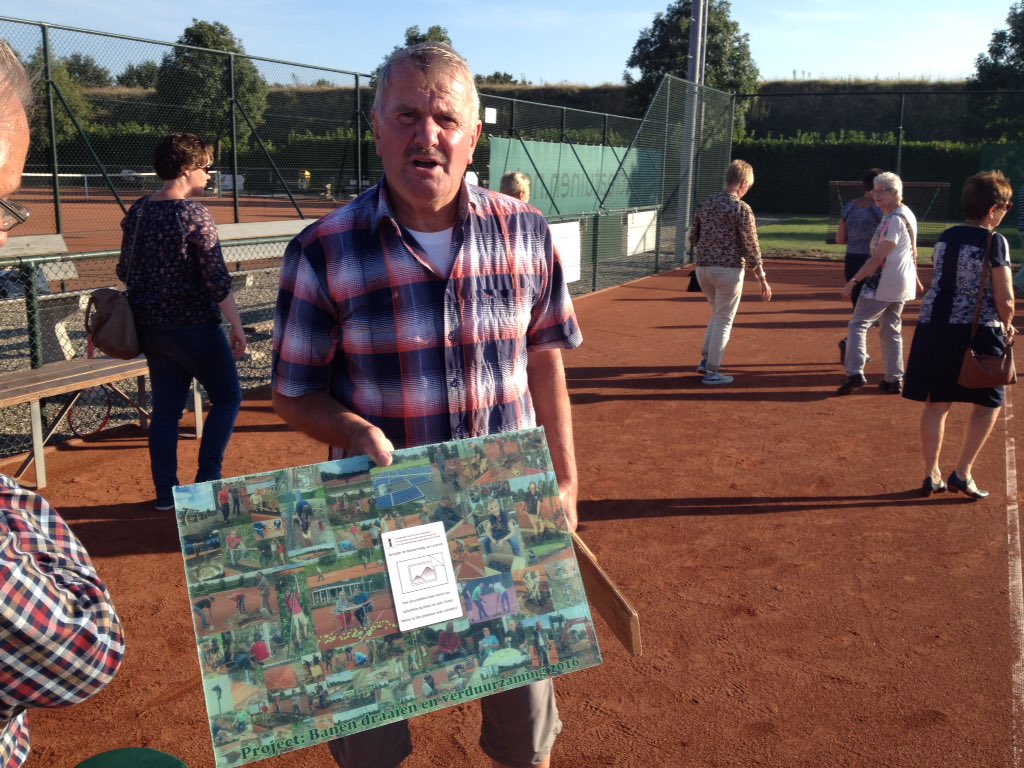 Een dikke proficiat <a href="/TCRuiver/">TC Ruiver</a> met de heropening van het tennispark! Ook weer zo'n pareltje van de sterke verenigingen <a href="/Gemeente_Beesel/">Gemeente Beesel</a>