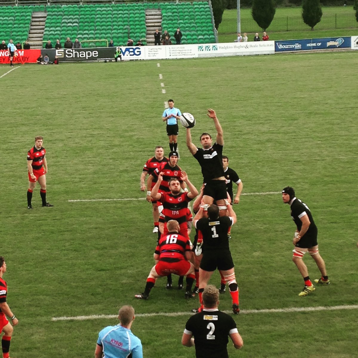 Helena_McDon's tweet photo. Well done @MoseleyRugbyFC most certainly a game of two halves but we pulled through in the end! #MOSBLA #birmingham #RugbyUnion https://t.co/oV5l0hW3w6