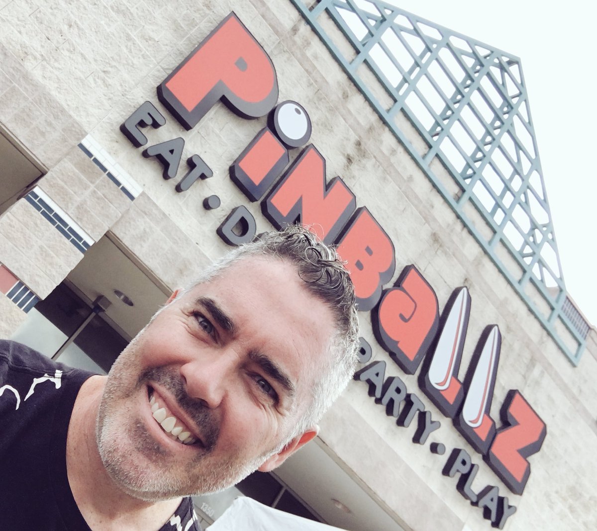 I'm in Austin for the grand opening of Pinballz 3rd location! C'mon down and play some pinball! Congrats Darren and Mikki! #Silverball