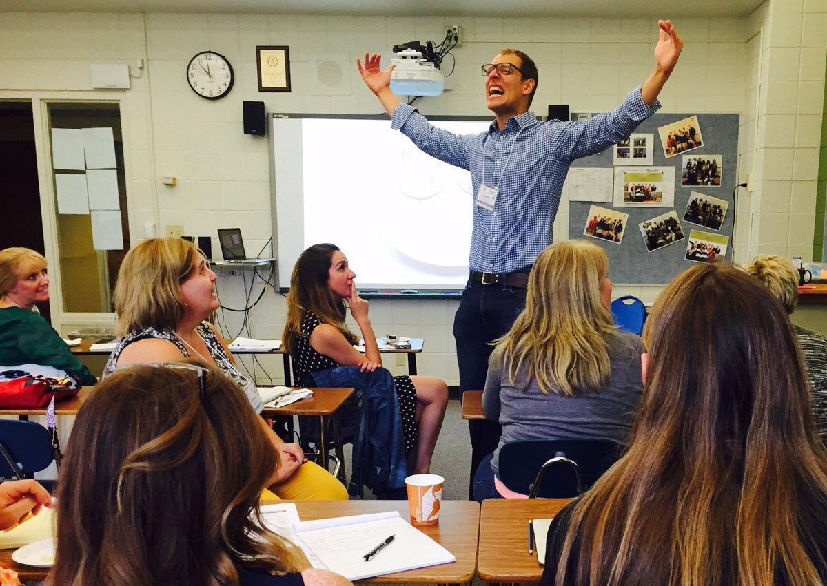 Faith_Laux's tweet photo. Justin rockin' the FLOW! #CIMW16 @IndwellingLang https://t.co/hdUHGy9yeo