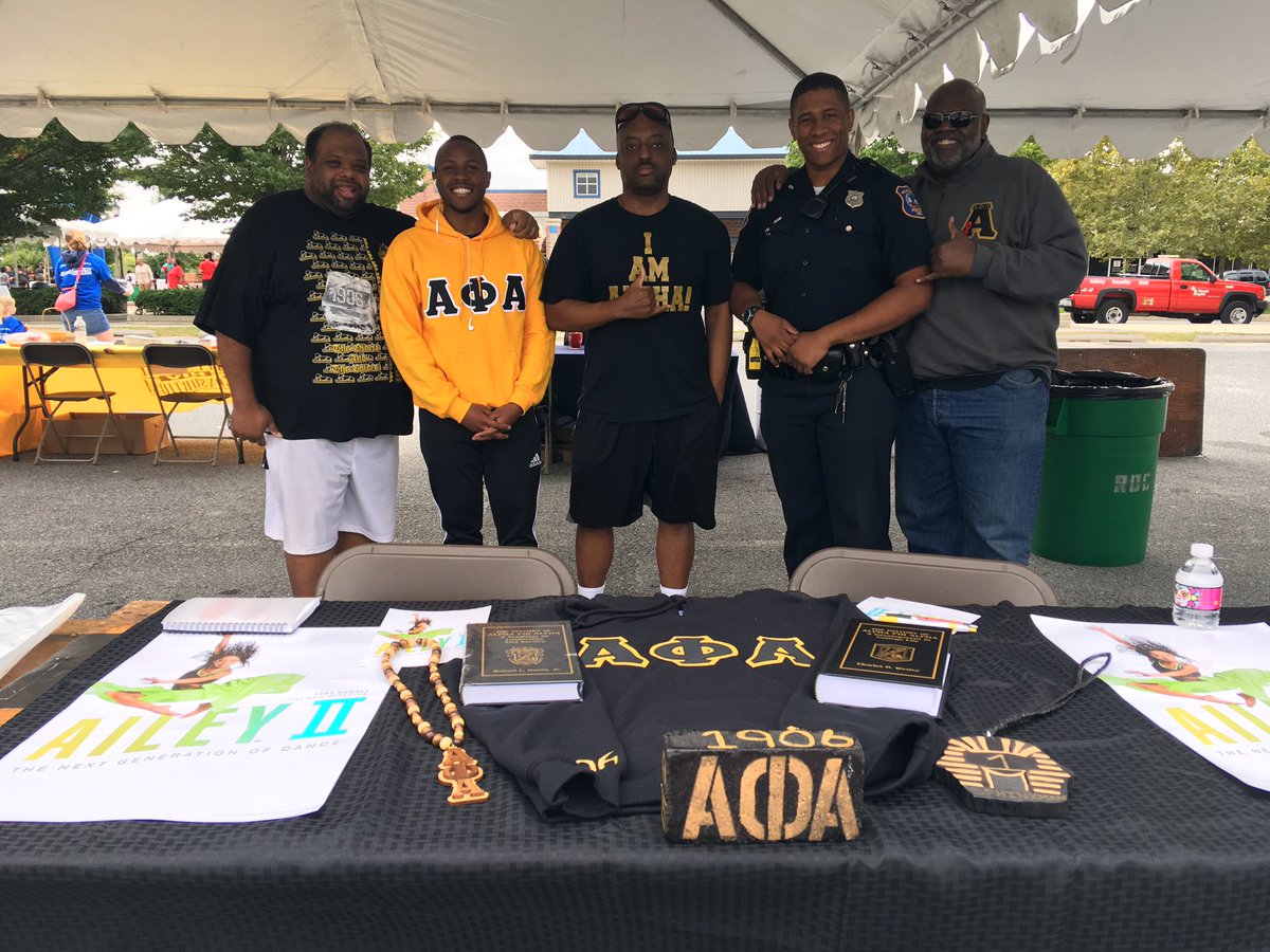 GTLAlphas's tweet photo. GTL and @gtleducationfoundation at the 2016 AIDS Walk, Delaware
Thank you @AIDSDE
#GTLAlphas #DelawareAlphas #ServiceToAllMankind #AIDSDE https://t.co/u5sDRYcjxM