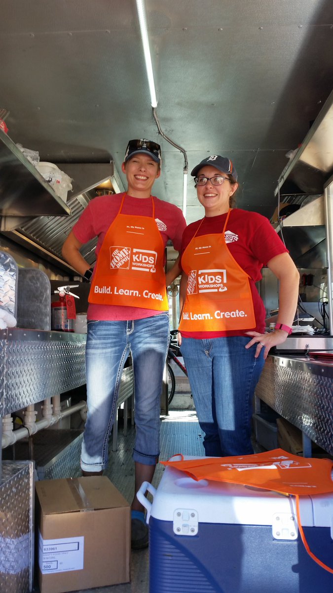 Thx to Two Scotts BBQ truck for lunch and promoting Kids Workshop!