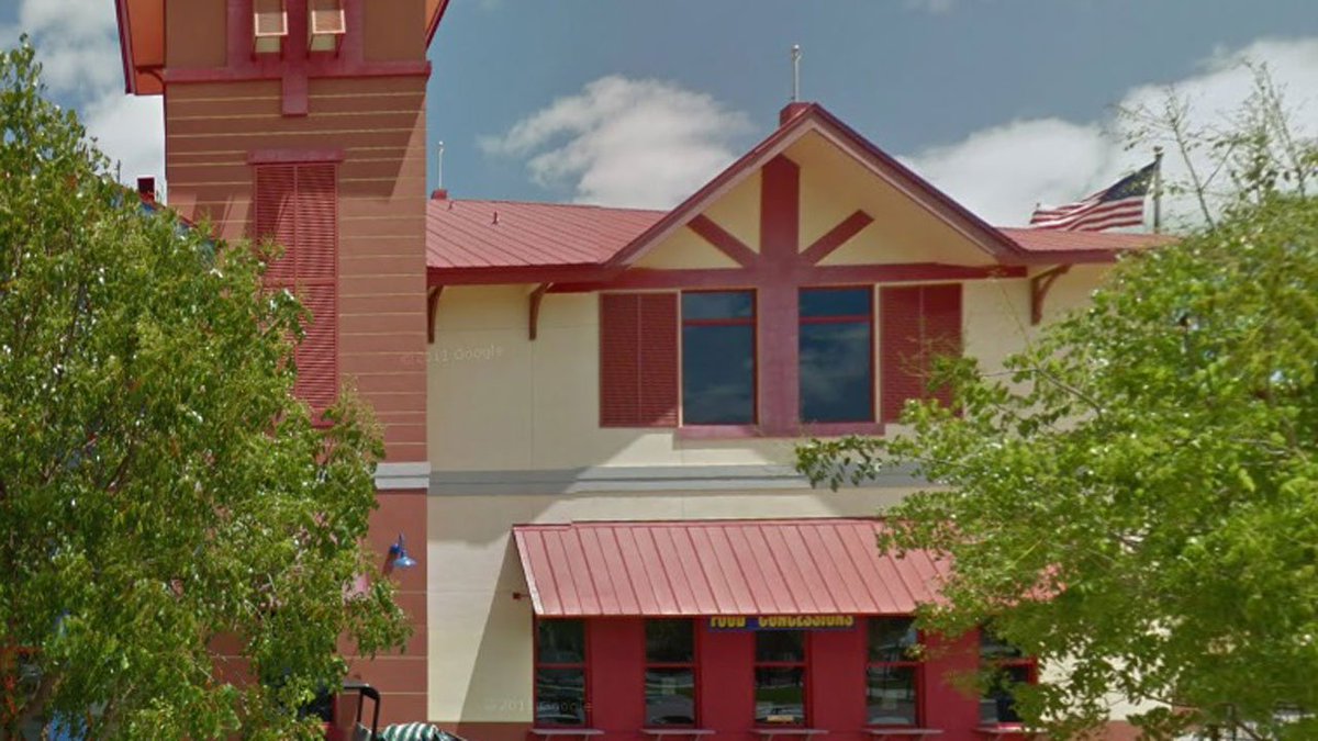 Woman injured after food truck's propane tank explodes in Broward bit.ly/2dfn8ug?utm_me… https://t.co/QqlsWJ7vAd