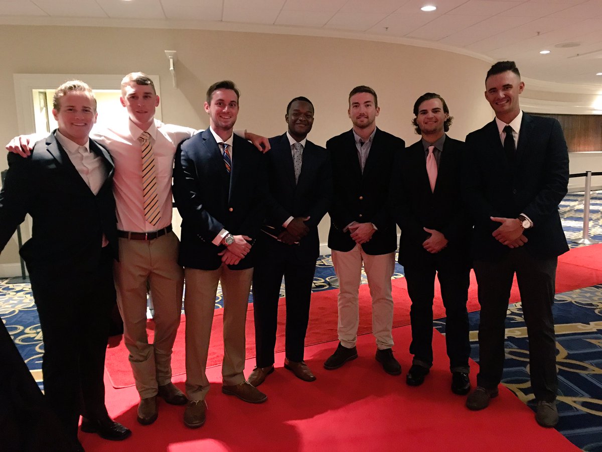 TNUBaseball's tweet image. Prom night! @pujolsfound