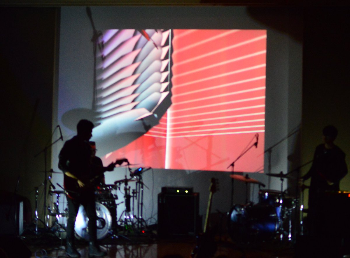 Latitud_1924's tweet photo. ¡Nos dejamos llevar por la Music de @aMissingHuman en #LiveEthereal!
Fotos por @bereriveraof https://t.co/IK6FdQ6QAy