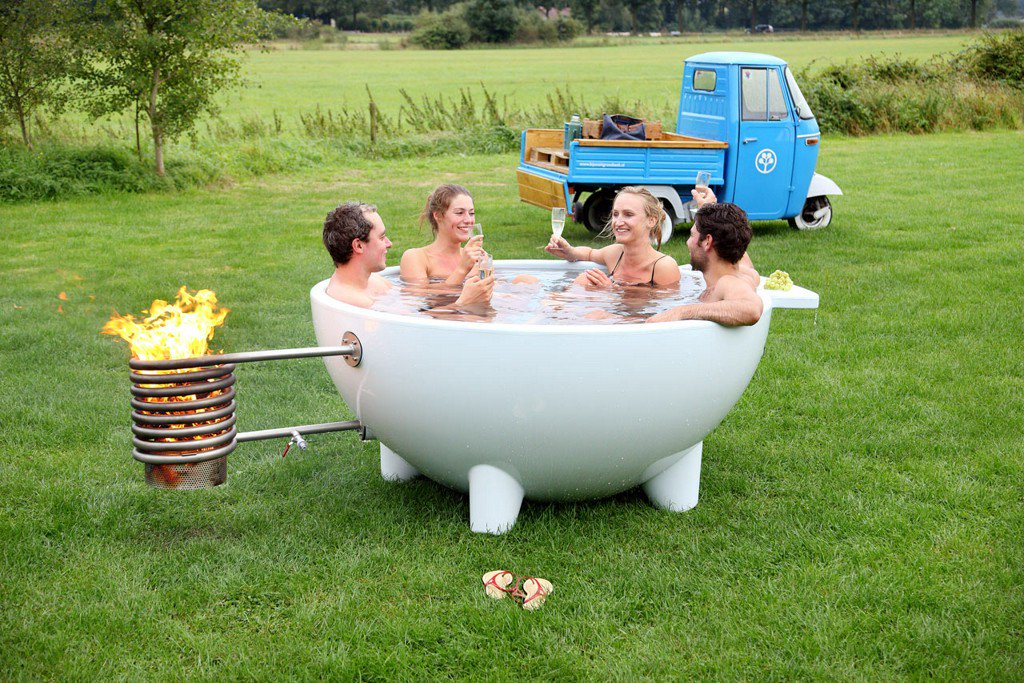 designmilk's tweet image. Dutchtub Mobile, Wood Burning, Outdoor Hot Tub  bit.ly/2cvkjVi #fromthearchives