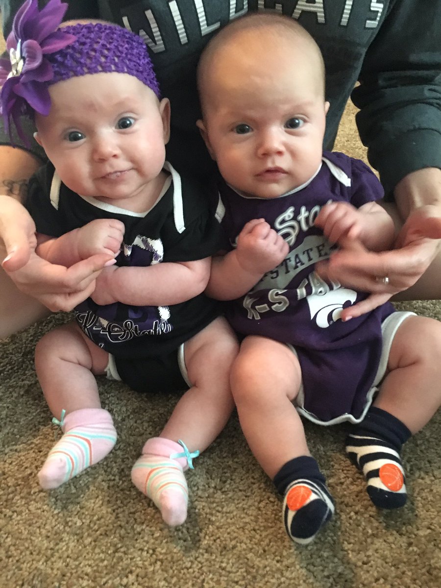 krysten06's tweet photo. #futurewildcats #mcgillistwins https://t.co/OjTgEalBma