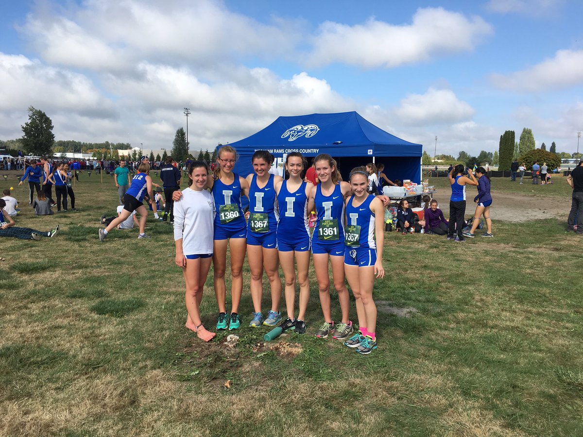 RamsRunning's tweet photo. The varsity girls just crushed it in the division one race at @nikeportlandxc ! Go Rams! https://t.co/oxTxot3gUU