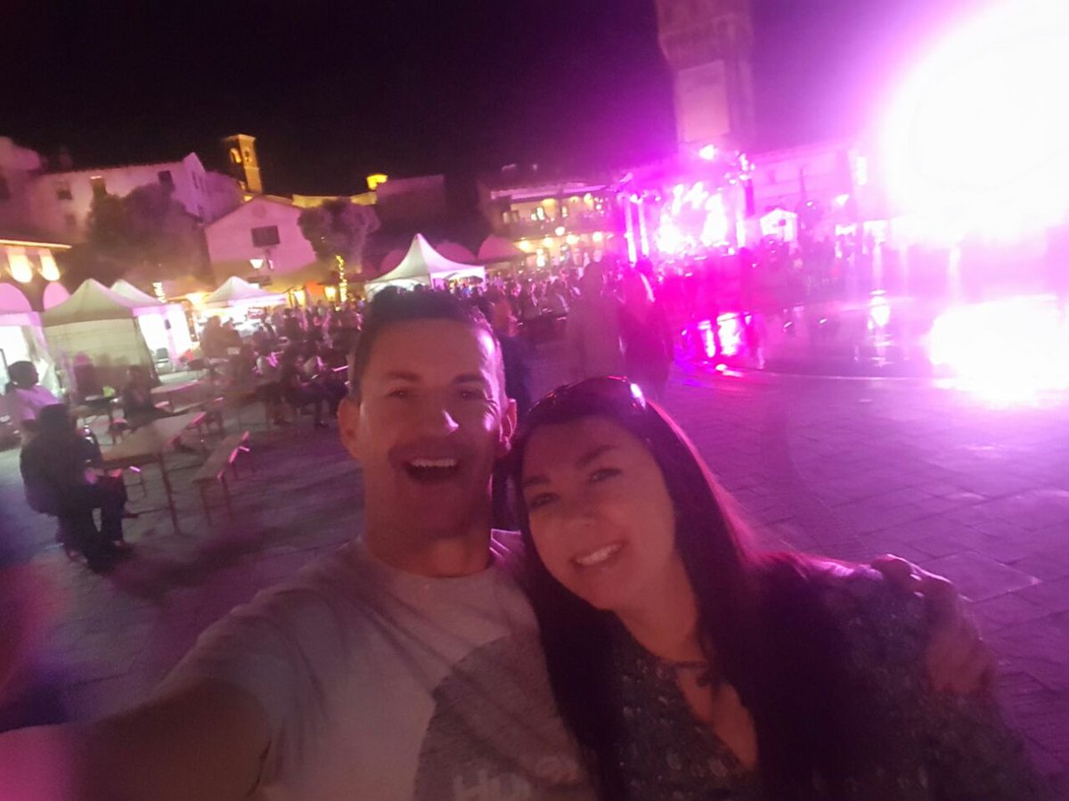 KarinRogers's tweet photo. @MONTECASINOZA what a fantastic vibe tonight with @monArkband playing! #MonteSpringFest https://t.co/wyimFj0FBR